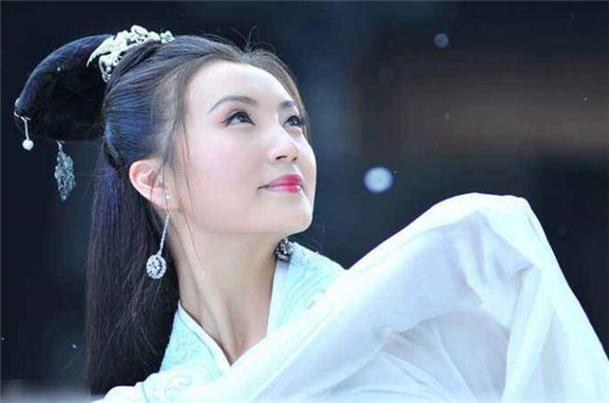 陈好性感凹凸照片 陈好老公刘海峰身价背景惊人难怪退出娱乐圈
