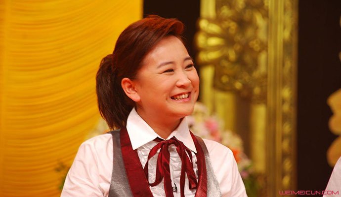 贾玲的妈妈是怎么去世的