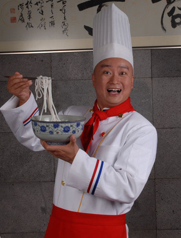 夏嘉伟个人资料身高体重 生活近况图片